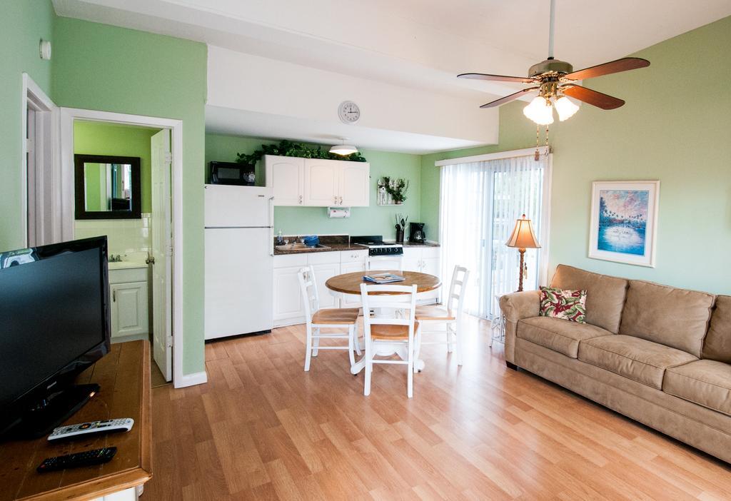 Silver Sands Villas Fort Myers Beach Exterior photo